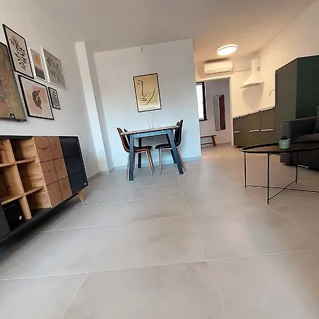 شقة Sidro *